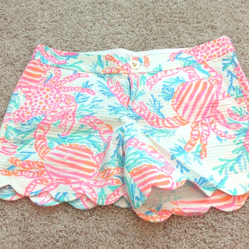 Lilly Pulitzer Shorts (scallop crab)